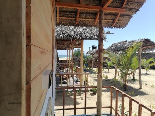 Amwaj Blue Cabana Arugambay in 아루감 베이 Amwaj Blue Cabana Arugambay in 아루감 베이