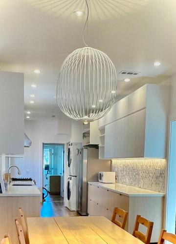 Kitchen, Golden Gate Park Luxury 4BR - 2BA in San Francisco near de Young Museum Kitchen, Golden Gate Park Luxury 4BR - 2BA in San Francisco near de Young Museum