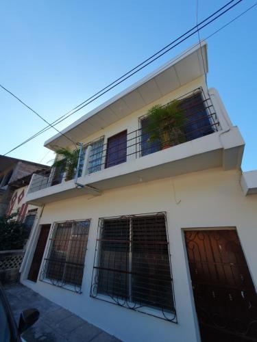 Zacatecoluca House in San Vicente Zacatecoluca House in San Vicente