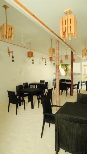 Restaurant, Faana Inn in Goidhoo Atoll Restaurant, Faana Inn in Goidhoo Atoll