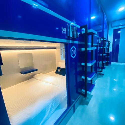 Rosalyne Sleepbox Denpasar Bali in 丹帕沙 Rosalyne Sleepbox Denpasar Bali in 丹帕沙
