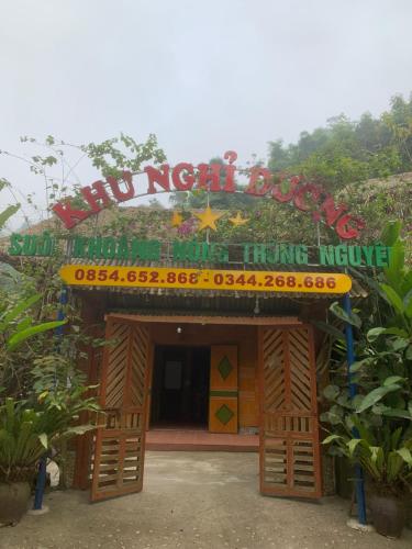 Homestay Khoáng nóng Thông Nguyên (Homestay Khoang nong Thong Nguyen) in Nam Pi Homestay Khoáng nóng Thông Nguyên (Homestay Khoang nong Thong Nguyen) in Nam Pi