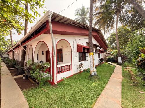 Exterior view, Red Sea Beach Resort in Anjuna Exterior view, Red Sea Beach Resort in Anjuna