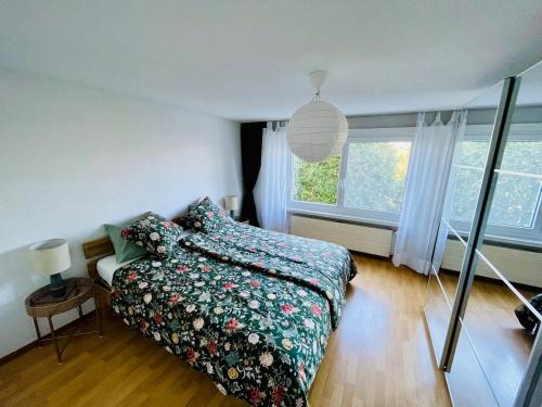 Cama, Seeblick Gwatt in Thun Cama, Seeblick Gwatt in Thun
