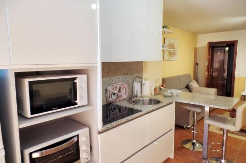 Konyha, Cozy apartment in Collado Villalba 100 m² with open garden in Leganés Konyha, Cozy apartment in Collado Villalba 100 m² with open garden in Leganés