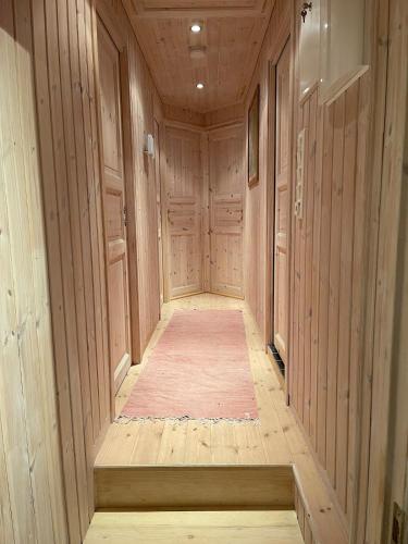 Cabin at Kvamskogen with a great view in Norheimsund Cabin at Kvamskogen with a great view in Norheimsund