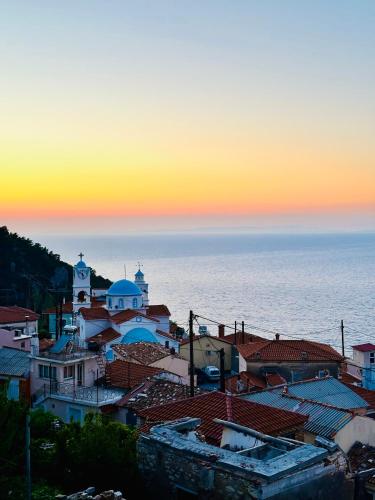 منظر, Άκρη του κόσμου (Ακρη του κοσμου) in Valeontades منظر, Άκρη του κόσμου (Ακρη του κοσμου) in Valeontades