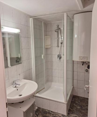 Баня, Apartment im Zentrum von Wels - Self Check-in in Велс Баня, Apartment im Zentrum von Wels - Self Check-in in Велс