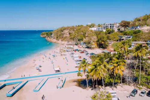Közeli látványosságok, Coral Of The Seas - Sun Coral in Aguada Közeli látványosságok, Coral Of The Seas - Sun Coral in Aguada