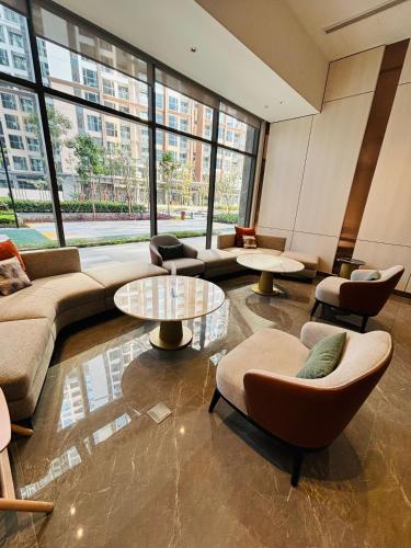 Shared lounge/TV area, PEACE Home Masteri Ocean Park in Gia Lam Shared lounge/TV area, PEACE Home Masteri Ocean Park in Gia Lam