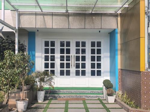 Entrance, HOTEL DEO VOLENTE in Sivasagar Entrance, HOTEL DEO VOLENTE in Sivasagar
