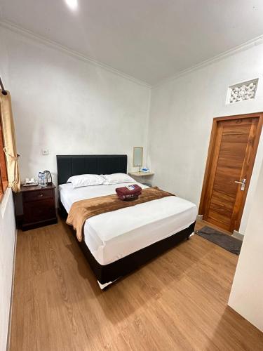 Guestroom, Vallari Besakih Homestay in Besakih Guestroom, Vallari Besakih Homestay in Besakih