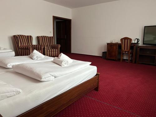 Zamocka koruna u Hoffera in Nitra Zamocka koruna u Hoffera in Nitra
