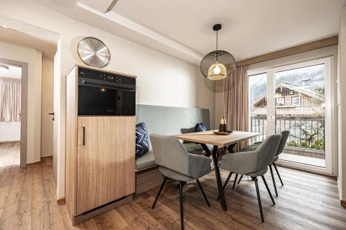 Studio 24 by Hotel Brücke (Studio 24 by Hotel Brucke) in Mayrhofen Studio 24 by Hotel Brücke (Studio 24 by Hotel Brucke) in Mayrhofen