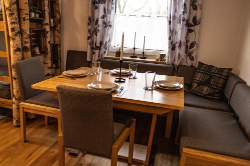 Удобства, Ferienwohnung im Usseltal - Zirben Spa - Monheimer Alb - Altmühltal - Familie Geyer Daiting (Ferienwohnung im Usseltal - Zirben Spa - Monheimer Alb - Altmuhltal - Familie Geyer Daiting) in Monheim Удобства, Ferienwohnung im Usseltal - Zirben Spa - Monheimer Alb - Altmühltal - Familie Geyer Daiting (Ferienwohnung im Usseltal - Zirben Spa - Monheimer Alb - Altmuhltal - Familie Geyer Daiting) in Monheim