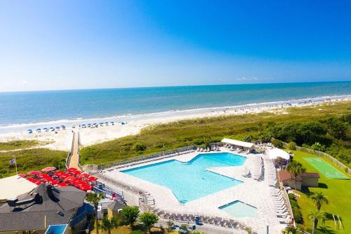 Bể bơi, 5 Min walk to the beach 1st floor condo Sleeps 4 in Đảo Hilton Head (SC) Bể bơi, 5 Min walk to the beach 1st floor condo Sleeps 4 in Đảo Hilton Head (SC)