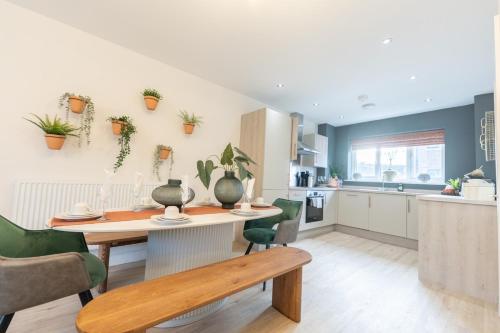 The Show Home - Grange Meadows 7 Adults 2 Kids in Oldham The Show Home - Grange Meadows 7 Adults 2 Kids in Oldham