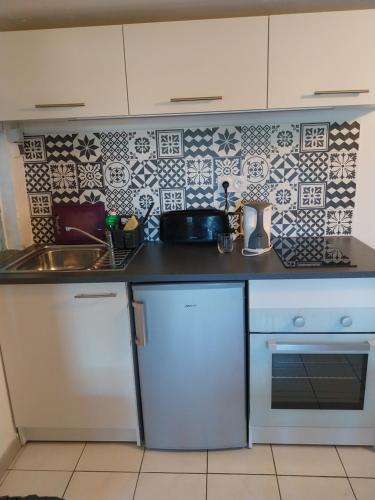مطبخ, Les Seringats in Poissy مطبخ, Les Seringats in Poissy