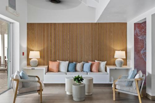 Vestabils, Ports of Call Resort in Providensialesa Vestabils, Ports of Call Resort in Providensialesa