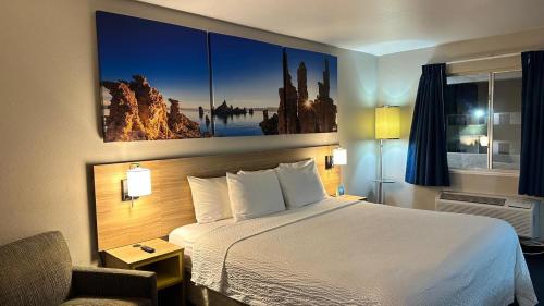 溫德姆戴斯酒店-里奇克雷斯特靠近中國湖海軍基地 (Days Inn by Wyndham Ridgecrest near China Lake Naval Station) in 里奇克萊斯特 溫德姆戴斯酒店-里奇克雷斯特靠近中國湖海軍基地 (Days Inn by Wyndham Ridgecrest near China Lake Naval Station) in 里奇克萊斯特