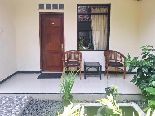 陽台/露台, RedDoorz near Stadion Semeru Lumajang Jawa Timur in 南海漳 陽台/露台, RedDoorz near Stadion Semeru Lumajang Jawa Timur in 南海漳