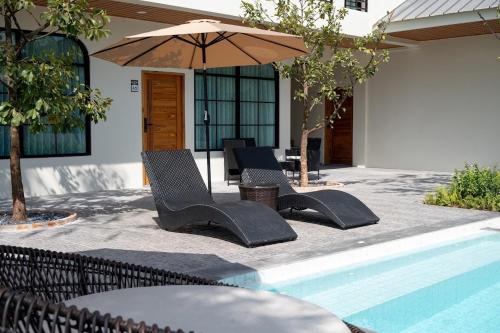 Khwang Khun Yaow Cafe Resort & Pool Villa in Pak Khat Khwang Khun Yaow Cafe Resort & Pool Villa in Pak Khat