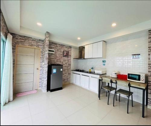 Funny Hua-Hin Pool Villa from beach 4km in Bor Fai Funny Hua-Hin Pool Villa from beach 4km in Bor Fai