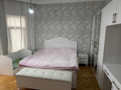 Cozy Room in a Peaceful Hillside Location 1 in 哥拉迪爾 Cozy Room in a Peaceful Hillside Location 1 in 哥拉迪爾