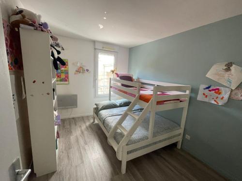 Appartement calme et cosy in Sevres Appartement calme et cosy in Sevres