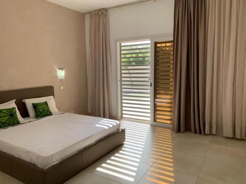 Spacious, luxurious and bright 3 bedrooms house with swimming pool in 辛蒂亞 Spacious, luxurious and bright 3 bedrooms house with swimming pool in 辛蒂亞