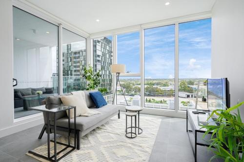 Olympic Park modern apt near train shops with pool in Sydney Olimpiai Park Olympic Park modern apt near train shops with pool in Sydney Olimpiai Park