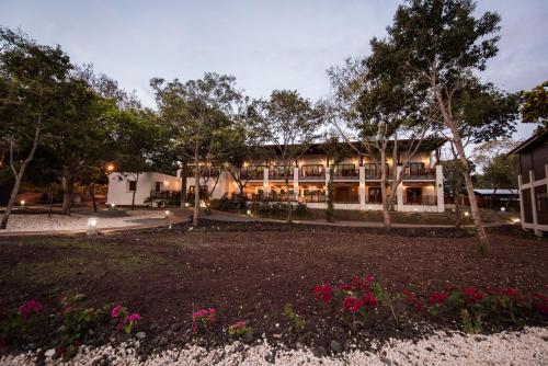 Ngoại cảnh khách sạn, Pacaya Lodge and Spa in Las Colinas Ngoại cảnh khách sạn, Pacaya Lodge and Spa in Las Colinas