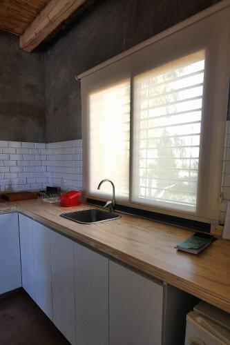 Casa H entre viñedos (Casa H entre vinedos) in Maipu Casa H entre viñedos (Casa H entre vinedos) in Maipu