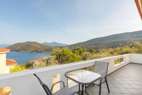 Ano Platanaki in Charavgi Ano Platanaki in Charavgi