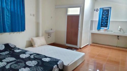 Homestay Syariah Bantul near Kasongan Travel Village Homestay Syariah Bantul near Kasongan Travel Village