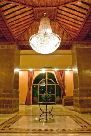 시설, Chems Du Lac Bin El Ouidane in 빈 엘 우이단 시설, Chems Du Lac Bin El Ouidane in 빈 엘 우이단