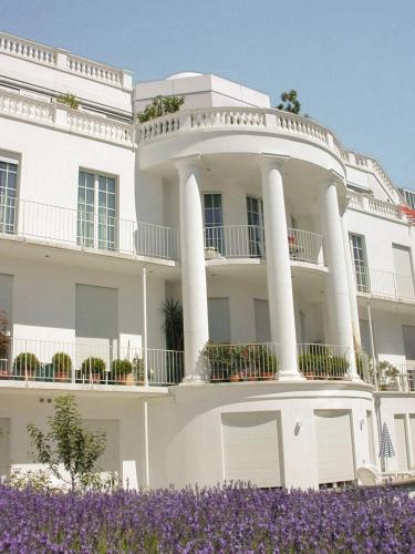 Hotel Palais Apartments