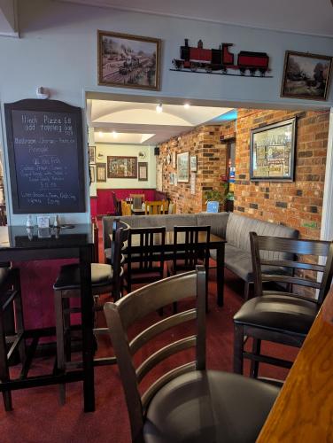 餐廳, 火車旅館 (Railway Inn) in 卡爾漢姆 餐廳, 火車旅館 (Railway Inn) in 卡爾漢姆
