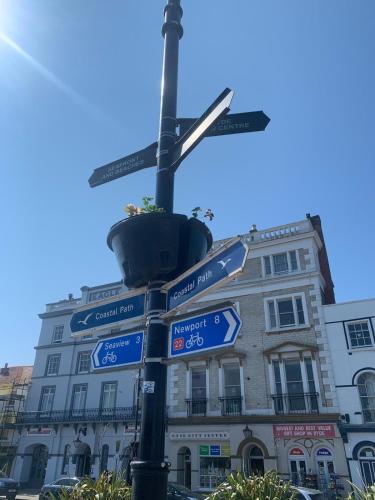 Two Bedroomed Loft Apartment - The Old Drill Hall Ryde in Ryde East Two Bedroomed Loft Apartment - The Old Drill Hall Ryde in Ryde East