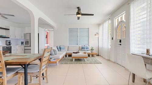 Casa Bella with private swimming pool in Aguada Casa Bella with private swimming pool in Aguada