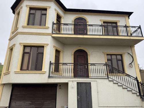 Cozy Room in a Peaceful Hillside Location 1 in 哥拉迪爾 Cozy Room in a Peaceful Hillside Location 1 in 哥拉迪爾