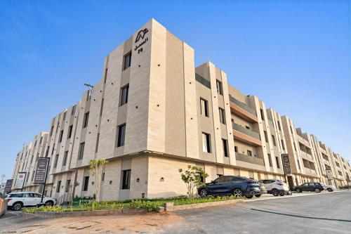 Silkhaus New & Luxury 3BDR at Al Mahmal in Quturbah