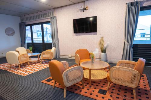 Big Mansion at Kuantan by Iconique Espace in Teluk Cempedak Big Mansion at Kuantan by Iconique Espace in Teluk Cempedak