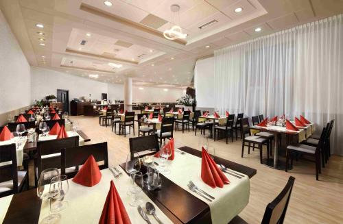المرافق, Hotel Grand Jasná (Hotel Grand Jasna) in ديمانوفسكا دولينا المرافق, Hotel Grand Jasná (Hotel Grand Jasna) in ديمانوفسكا دولينا