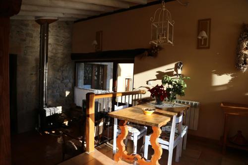 Létesítmények, Apartamentos Rurales La Casa Vieja De Silio in Arenas De Iguna Létesítmények, Apartamentos Rurales La Casa Vieja De Silio in Arenas De Iguna