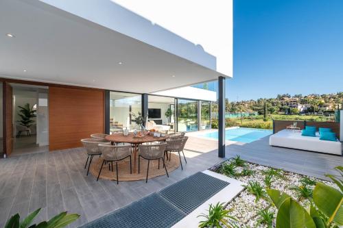 المرافق, VACATION MARBELLA I Villa Chic, Cutting-Edge Amenities, Private Heated Infinity Pool, Golf Front Loc in El Paraiso المرافق, VACATION MARBELLA I Villa Chic, Cutting-Edge Amenities, Private Heated Infinity Pool, Golf Front Loc in El Paraiso
