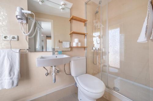 Kupaonica, BeBarceloner Sant Andreu Apartments - 1 bedroom with terrace in Sant Andreu Kupaonica, BeBarceloner Sant Andreu Apartments - 1 bedroom with terrace in Sant Andreu