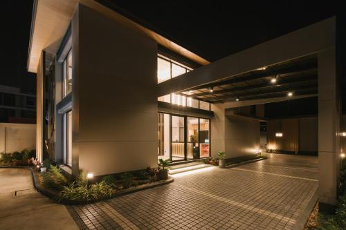 Exterior view, Zeen Sky Resort in Suphan Buri Exterior view, Zeen Sky Resort in Suphan Buri