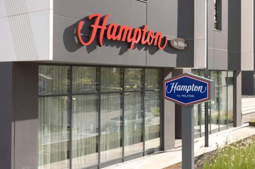 Vista exterior, Hampton by Hilton Malaga Martiricos in Málaga Vista exterior, Hampton by Hilton Malaga Martiricos in Málaga