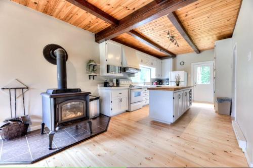 Chalet Ruby Rouge in 卓特斯(QC) Chalet Ruby Rouge in 卓特斯(QC)